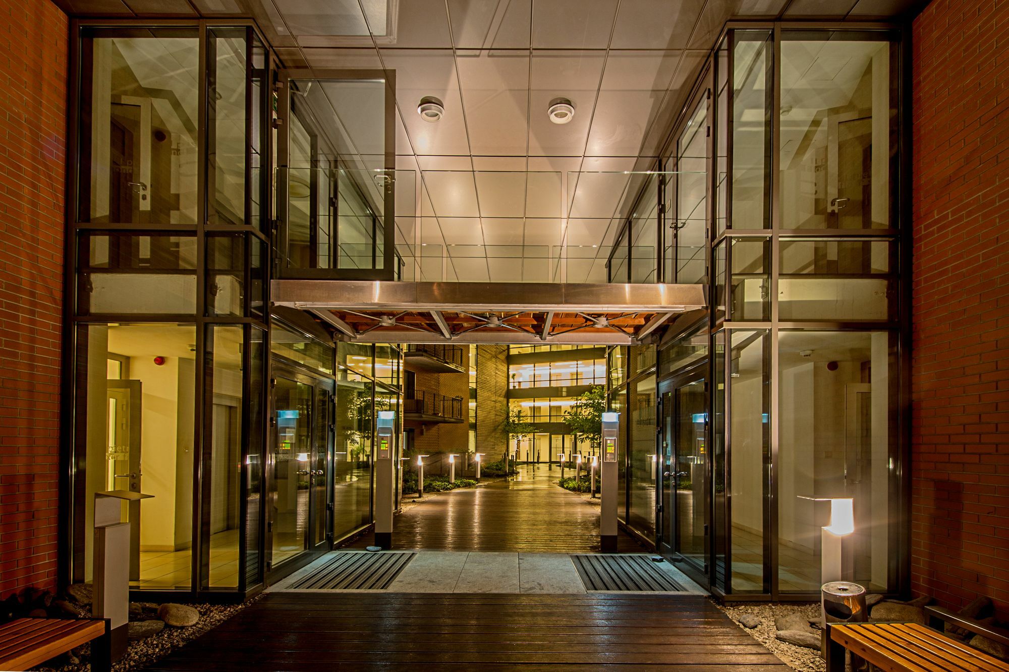 Angel City Center Krakow Aparthotel Exterior foto